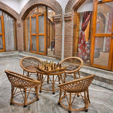 The Country Hills Villa Сринагар Экстерьер фото